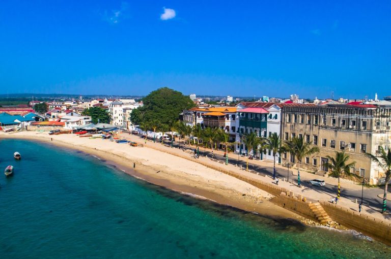 8 Days Honeymoon Safari + Zanzibar — Semi Luxury